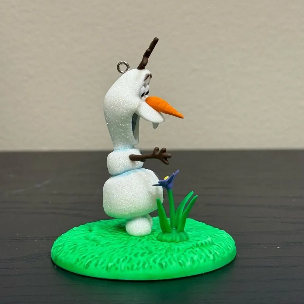 Hallmark Keepsake Olaf in Summer Disney Frozen Christmas Tree Ornament 2015